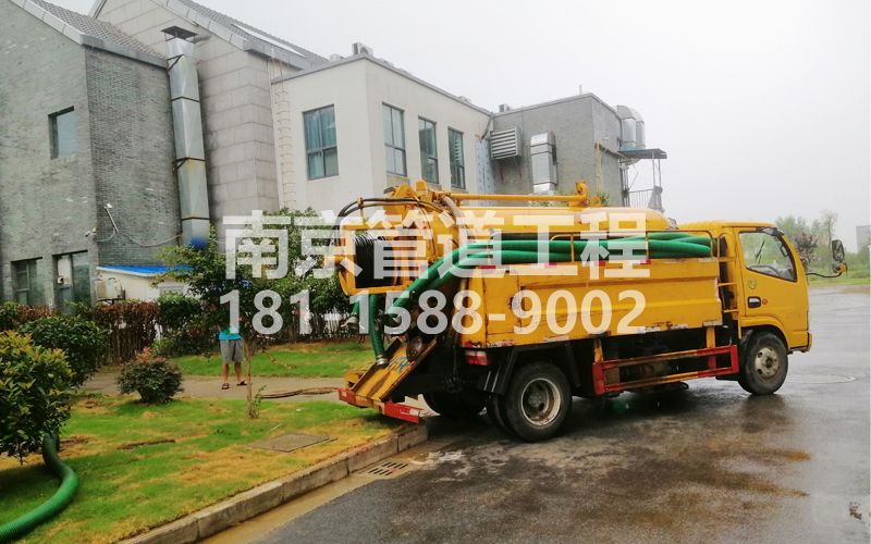 246星甸小区化粪池清理